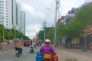 Giá gas giảm tháng thứ 5 liên tiếp