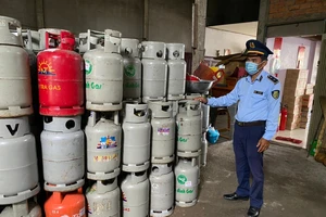 Cửa hàng bán lẻ gas bị phạt vì sổ theo dõi thiếu thông tin