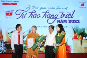 6 tác phẩm đoạt giải cuộc thi viết Tự hào hàng Việt năm 2023 