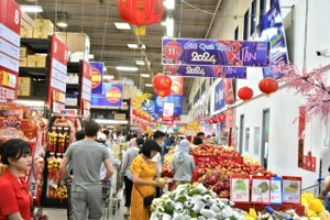 Sức mua dịp Tết tăng mạnh, có siêu thị thu hơn cả tỉ đồng/ngày 