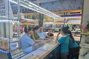 TP.HCM: Phát hiện một số công ty bán vàng trang sức 'ba không'