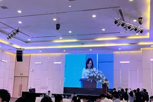 Thứ trưởng Bộ Công thương Phan Thị Thắng phát biểu tại hội nghị