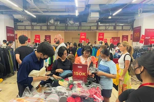 Hơn 500 nhãn hàng hiệu giảm sốc 80% tại City sale đợt 2