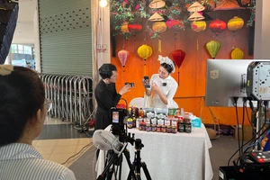 Đề xuất tăng nhiều chế tài với người nổi tiếng nếu quảng cáo sai sự thật 