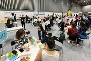 Hàng trăm công ty Mỹ, Trung Quốc...'săn' hàng Made in Viet Nam