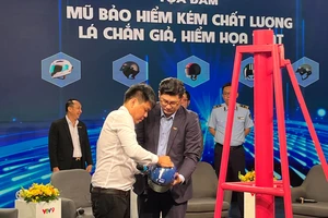 Doanh nghiệp chân chính gặp khó với mũ bảo hiểm kém chất lượng tràn lan 