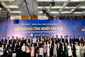 Để đón 'đại bàng', khu công nghiệp phải xanh 