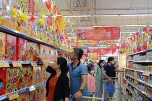 Combo quà Tết 2026: Từ mỡ heo bình dân đến thịt bò thượng hạng ra chợ