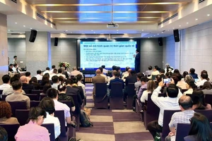 TP.HCM: Đánh thức 'mỏ vàng' 1.000 tỉ đồng từ kinh tế cuối tuần