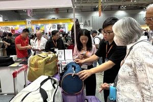 Hơn 12.000 nhà mua hàng quốc tế đến Việt Nam tìm nguồn cung ứng