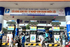 Ô tô, xe máy sản xuất năm 2010 trở về trước cần biết điều này khi sử dụng xăng sinh học