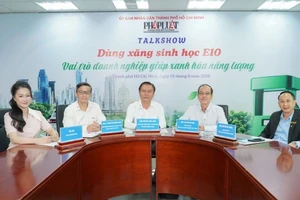 Dùng xăng sinh học E10: Vai trò doanh nghiệp giúp xanh hóa năng lượng