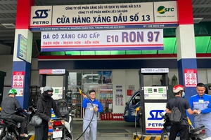 Hàng loạt hãng xe báo cáo Bộ Công Thương về khả năng thích ứng xăng E10, E5
