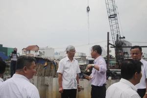 TP.HCM gấp rút đối phó với triều cường