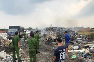Hàng trăm tấn chất thải rắn công nghiệp được đốt sai quy định