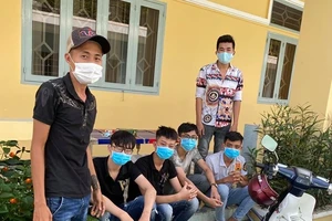 Triệu tập 18 thanh thiếu niên cầm hung khí rượt nhau ở quận 9