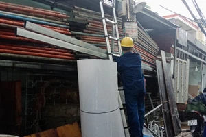 Nam thợ hồ 23 tuổi bị điện giật tử vong trong cơn mưa 