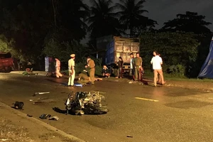 2 xe máy tông trực diện ở quận 9 làm 2 người thương vong