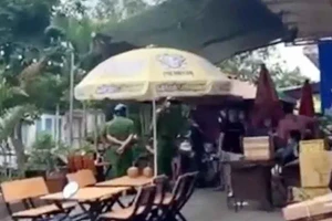 Công an dựng lại hiện trường vụ nhà báo Hàn Ni bị 4 người xô xát