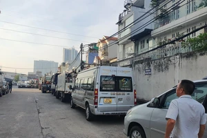 Cục Đăng kiểm Việt Nam chỉ đạo các đơn vị đăng kiểm tăng giờ làm việc