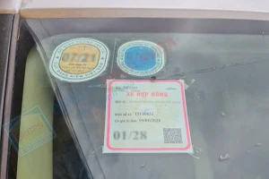 CSGT TP.HCM lưu ý về phù hiệu xe kinh doanh vận tải