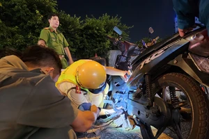 Cảnh sát giao thông sẽ làm gì khi người vi phạm có bằng lái xe nhưng không xuất trình?