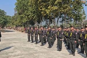 Cảnh sát cơ động Tây Bắc tăng cường lực lượng trấn áp tội phạm dịp Tết Nguyên đán