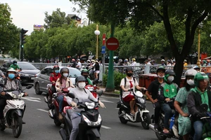 Video: Giao thông đường Trường Sa - Hoàng Sa sau 1 tháng điều chỉnh