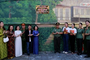 Video: Trị rao vặt, quảng cáo tín dụng đen bằng bích họa