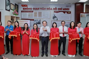 Video: Báo Pháp Luật TP.HCM khánh thành Không gian văn hóa Hồ Chí Minh