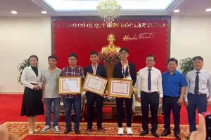 Lần đầu tiên, học sinh TP.HCM đạt giải cao tại cuộc thi Khoa học kỹ thuật quốc tế (ISEF 2024)