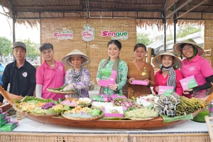 Hơn 100 loại trái cây, đặc sản góp mặt tại “Tuần lễ trái cây” quận 8, TP.HCM