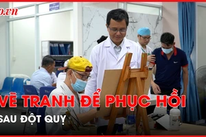 Lớp vẽ miễn phí 11 năm tại bệnh viện, giúp người đột quỵ, chấn thương… phục hồi