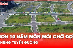 Video: Những tuyến đường trong khu đô thị Thủ Thiêm chờ hơn một thập kỷ vẫn chưa hoàn thành