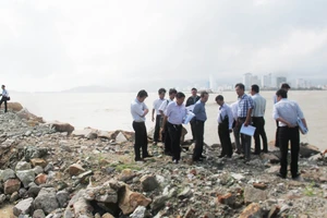 Đề nghị phạt công ty lấp lấn vịnh Nha Trang trái phép