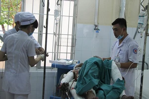 Sẽ đình chỉ điều tra vụ tưới xăng đốt vợ cũ để cùng chết 