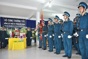 Vĩnh biệt Thiếu úy phi công Phạm Đức Trung