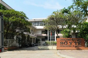 Gần 1 nửa cán bộ Sở Y tế Bình Định bỏ công sở đi lễ hội