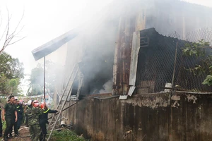 Nha Trang: Cha chết, con trọng thương nghi do tự thiêu