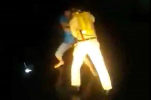 Làm rõ vụ xô xát giữa CSGT và nhóm người trên xe tải 