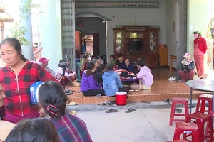 Hai học sinh chết đuối khi tắm hồ 