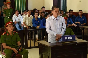 Chuẩn bị cả 'kho' vũ khí để khủng bố