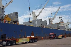 Vinalines mua lại 75% cổ phần cảng Quy Nhơn bán sai quy định