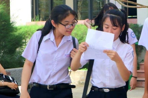 Thi 3 môn chỉ 4 điểm vẫn đậu lớp 10 công lập!