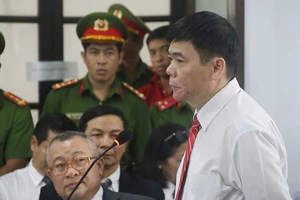 Vợ chồng ông Trần Vũ Hải kháng cáo kêu oan