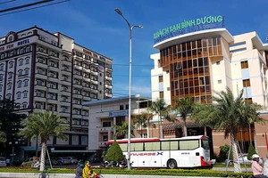 Yêu cầu dừng cải tạo để giải tỏa khách sạn ven biển 