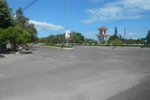 Truy tìm ô tô tông chết 2 người rồi bỏ chạy