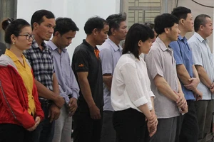 Cựu giám đốc chống hạn trên giấy được giảm án