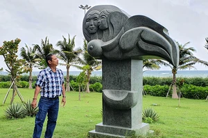 Người 'đạo' tượng quanh co, tự nhận hình thức khiển trách