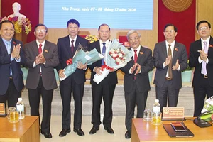 Khánh Hòa có 2 tân Phó Chủ tịch UBND tỉnh